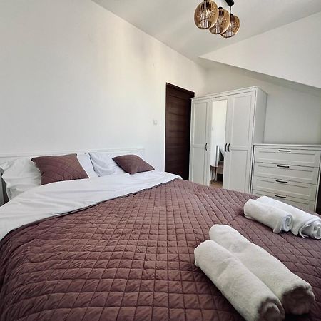 Apartament Wisteria Przemyśl Eksteriør billede