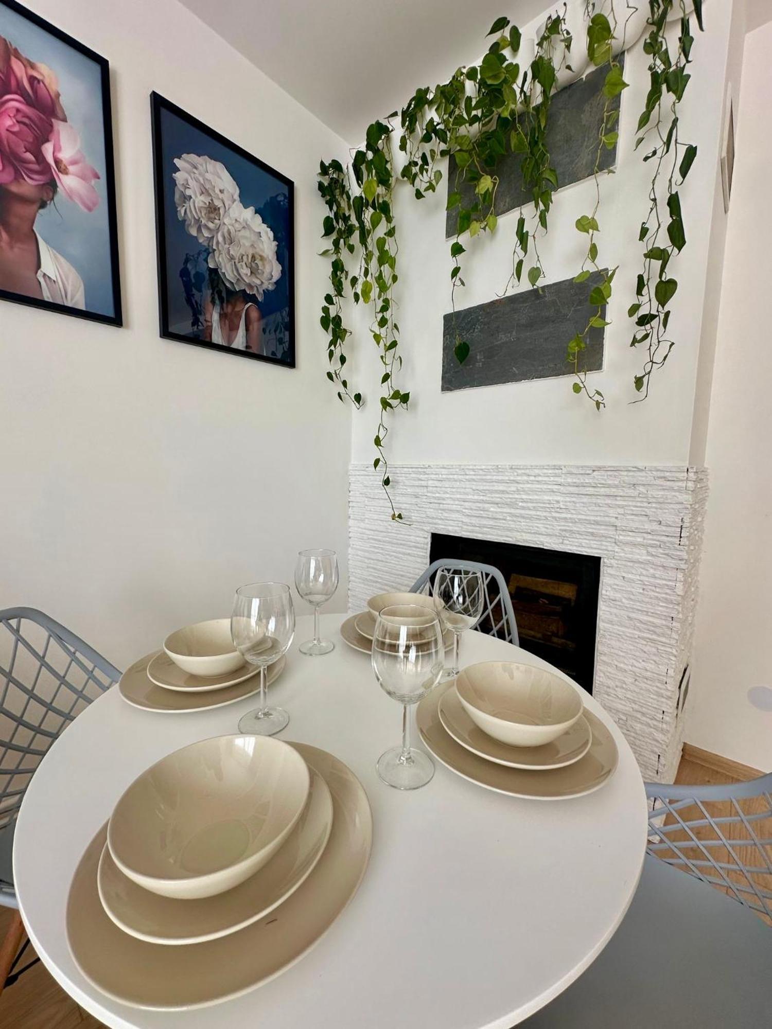 Apartament Wisteria Przemyśl Eksteriør billede
